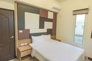 Chambre Double Standard | Bureau, Wi-Fi gratuit