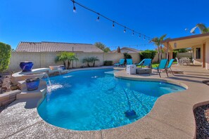 屋外プール、温水プール