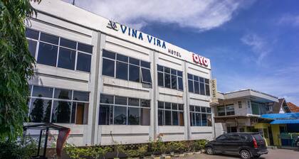 OYO 2180 Vina Vira Hotel