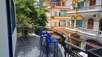 Quadruple Room, Balcony | Balcony