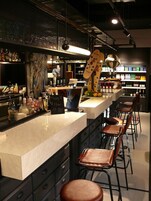 酒吧（店内）