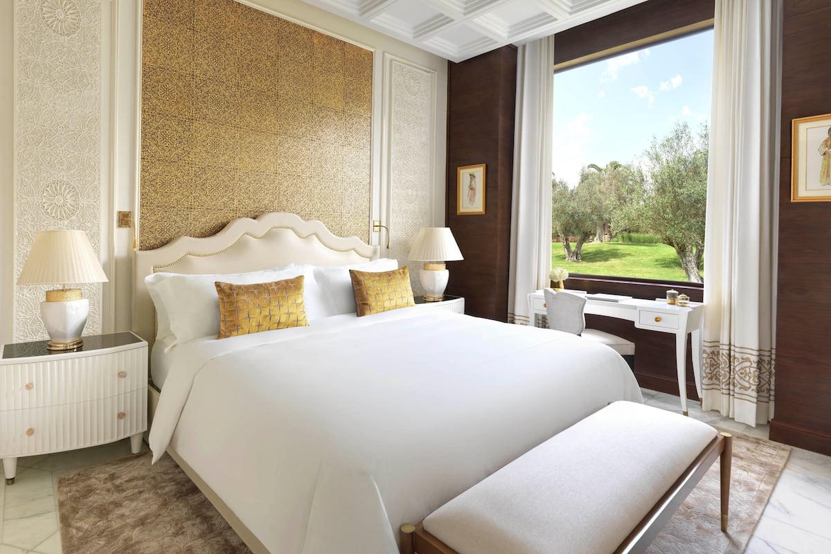 1 bedroom, premium bedding, pillow-top beds, minibar