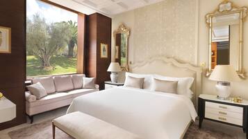 Literie de qualité supérieure, surmatelas, minibar