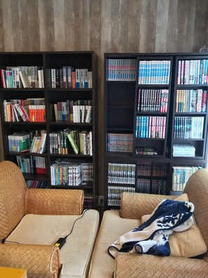 Game room - Ashibiya (Nago)