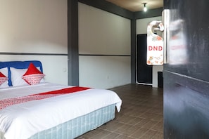 Standard Double Room | Free WiFi