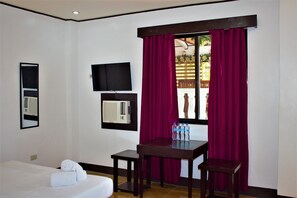 Quadruple Room - Linde's Inn Coron (Coron)