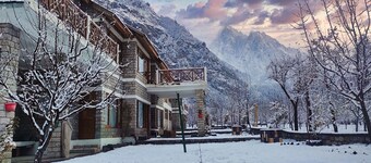 Banjara Camp and Retreat Sangla