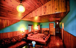 Cottage Room with Mountain View