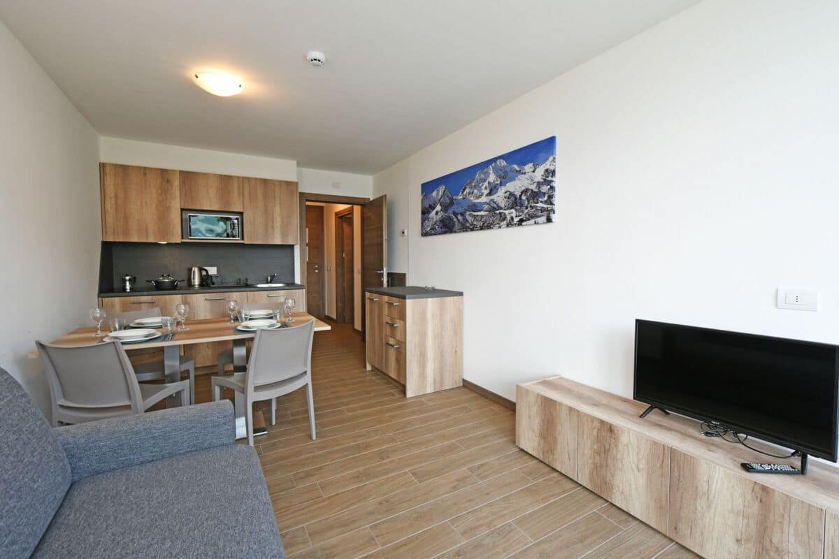 Apartamento, 1 habitación (Bilo - 4 Adults) | Zona de estar | Una televisión LCD