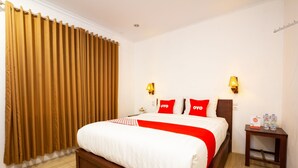 ห้องดีลักซ์ดับเบิล | โต๊ะทำงาน, Wi-Fi ฟรี, ผ้าปูที่นอน