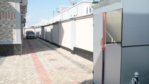 مدخل المنشأة