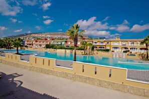 Pool - Margarida - holiday bungalow in peaceful surroundings in Benitachell (Benitachell)