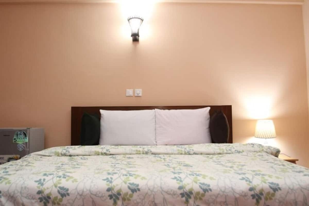 经济双人房, 1 张双人床 | 办公桌、免费 WiFi、床单