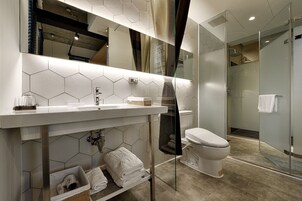 Standard Double Room | Bathroom | Shower, free toiletries, hair dryer, slippers