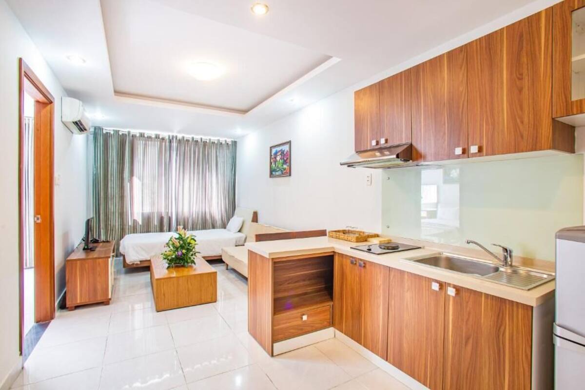 One Bedroom + One Bed Deluxe Apartment | 1 bedroom, premium bedding, minibar, individually furnished