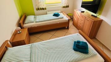 3 Schlafzimmer, Zimmersafe, Reisekinderbett, WLAN