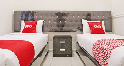 OYO 2192 D'ostha HomeStay Syariah