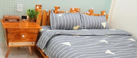 1 slaapkamer, een strijkplank/strijkijzer, wifi, beddengoed