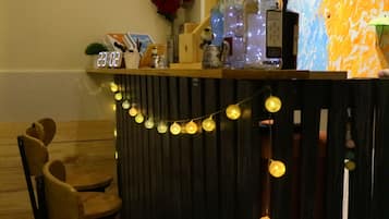 Bar (en el alojamiento)