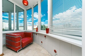 Comfort Apartment, 2 Bedrooms | Balcony - Two-storey apartment near IEC (Kyiv)