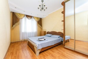 Laptop workspace - Comfortable apartment on the left bank (Kyiv)