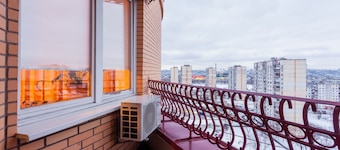 Luxury apartment near the Dnieper embankment