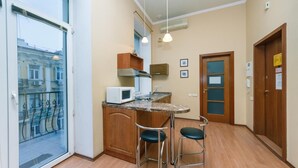 Unclassified image, 5 of 13, button - Apartment with Jacuzzi in city center (Kyiv)