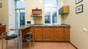 Unclassified image, 3 of 13, button - Apartment with Jacuzzi in city center (Kyiv)