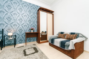 Departamento, 1 habitación | Área de sala de estar | Televisión
