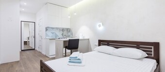 Comfort town on Reheneratorna Street  297