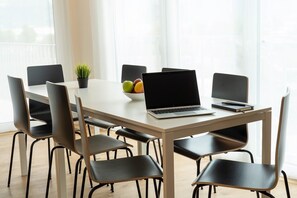 In-room dining - Anstatthotel.ch Horw (Horw)