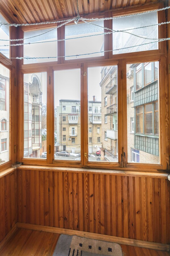 Apartamento básico, 1 quarto | Sacada