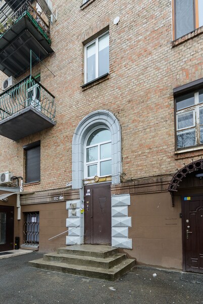 Apartment near Olympic Stadium