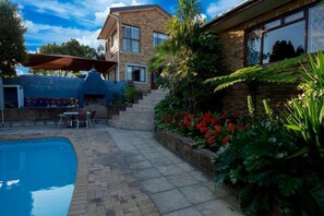 Outdoor pool, pool umbrellas