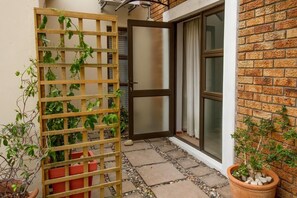 Porch - @ Abelia Guest House (Cape Town)