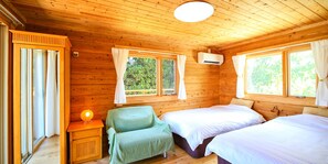 Private Vacation Home, Non Smoking (Free Wi-Fi)