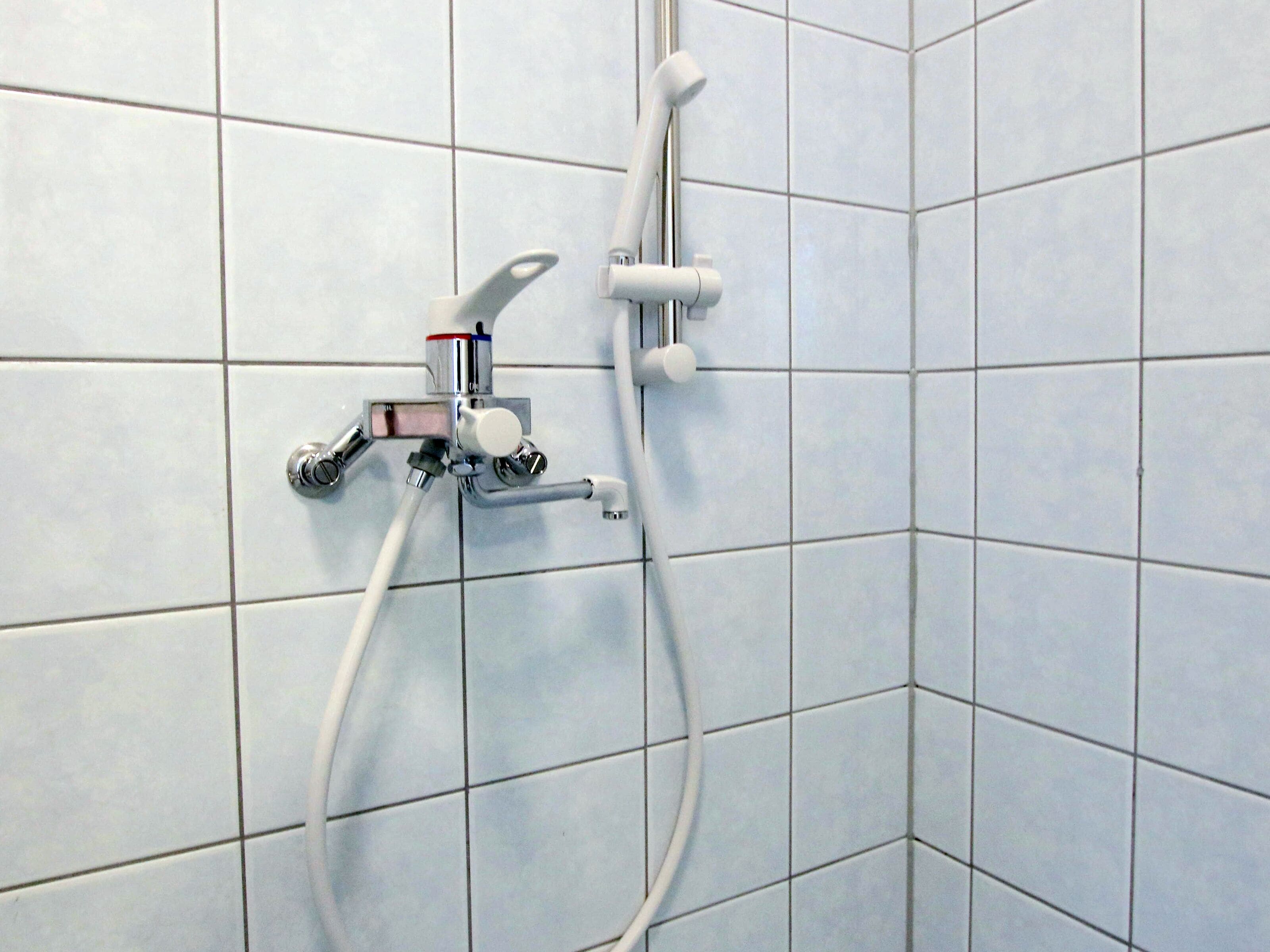 Dusj på badet