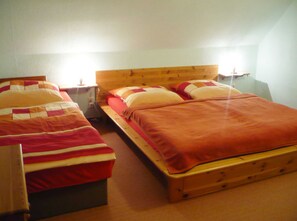 1 Schlafzimmer, Reisekinderbett, WLAN, Bettwäsche