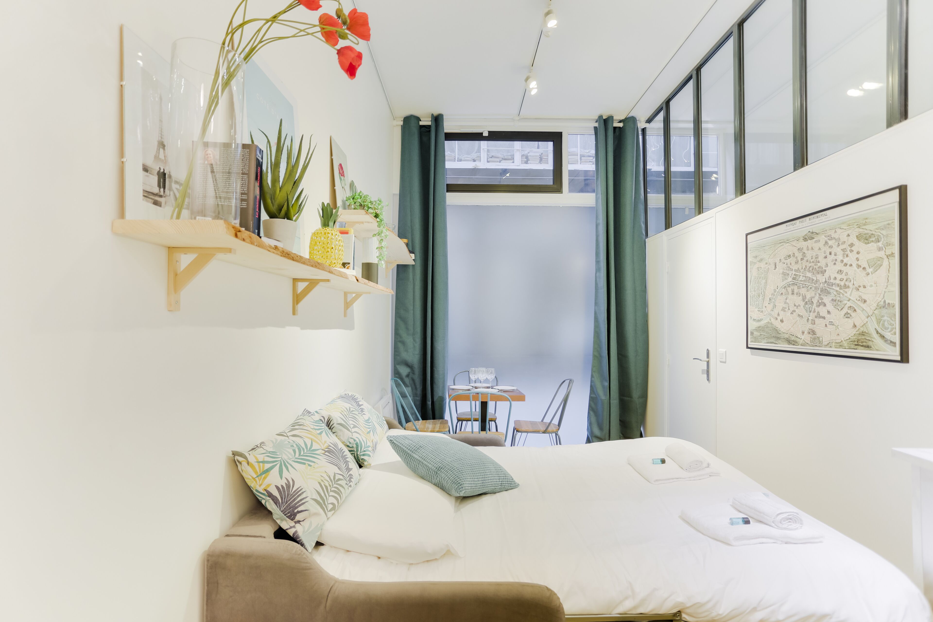 1 bedroom, soundproofing, WiFi, bed sheets