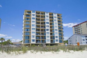 Exterior - Clean Upscale Condo, Free Wifi and Outdoor Pool | Spinnaker - 103 (North Myrtle Beach)
