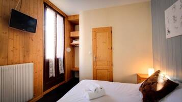 Két bảo mật tại phòng, bàn ủi/dụng cụ ủi quần áo