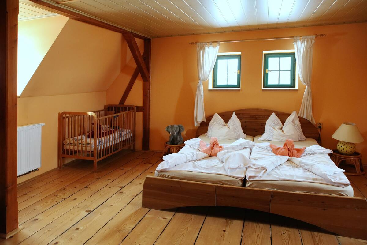 Apartment (7 Beds)