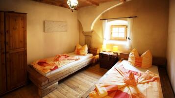 Kamar Double atau Twin | Wi-Fi gratis