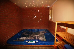 Bañera de hidromasaje interior