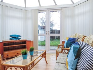 Business-Haus, 4 Schlafzimmer | Wohnbereich | Smart-TV
