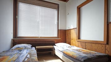 Apartemen Comfort | Dilengkapi dengan perabotan berbeda-beda dan Wi-Fi gratis