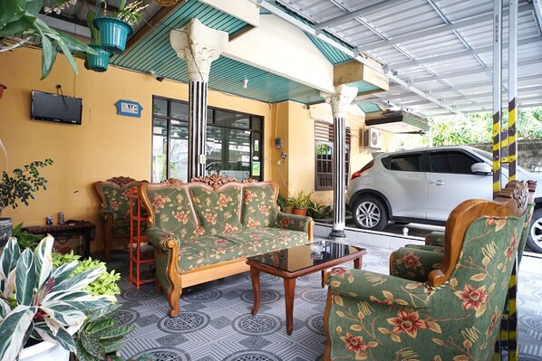 Lounge no saguão