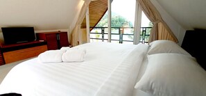 3 chambres, bureau, Wi-Fi, draps fournis