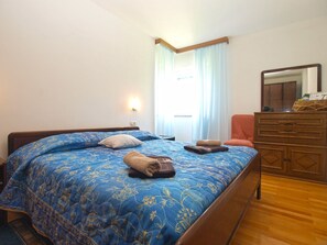 1 bedroom, internet
