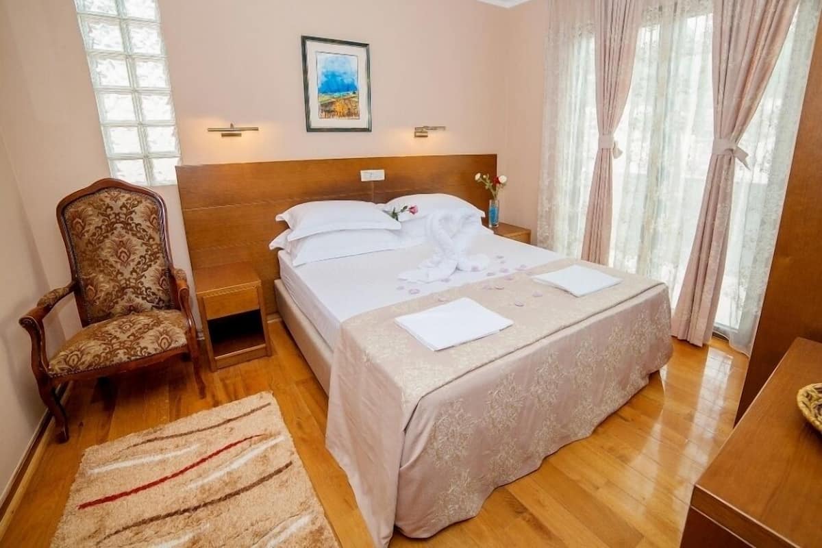 1 habitación, escritorio, insonorización y wifi gratis